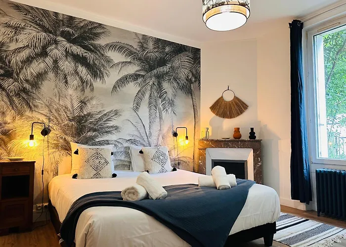 Orleans - Maison De Ville Haut De Gamme Au Calme - 4 Chambres Avec Garage - Proche De Toutes Les Commodites - La Maison D\'A Cote