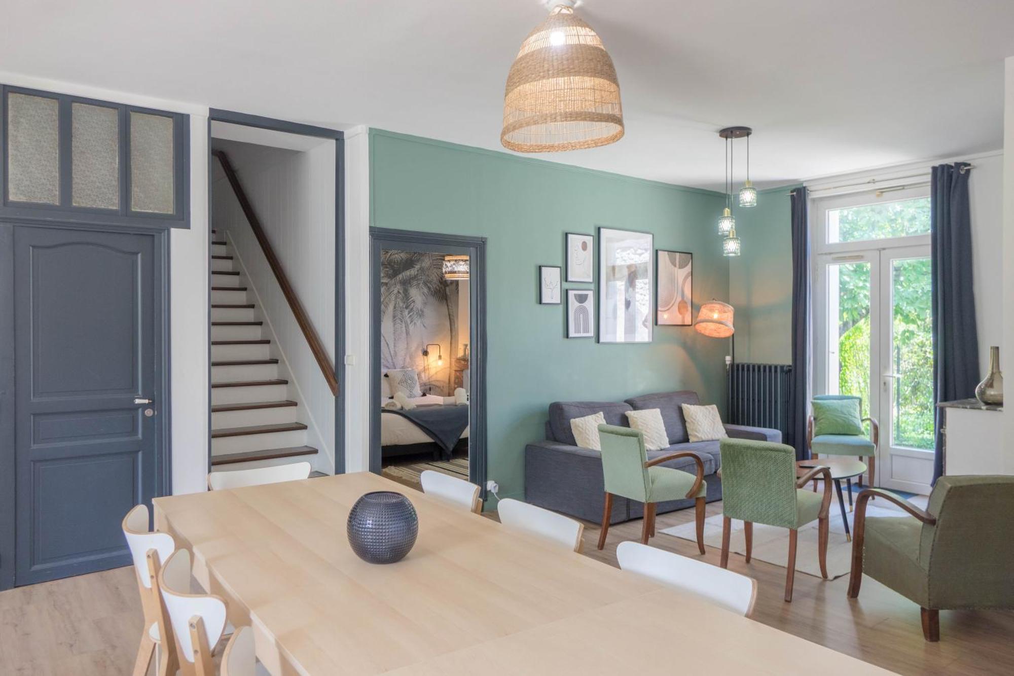- Maison De De Gamme Au Calme - 4 Avec Garage - Proche De Toutes Les Commodites - La Maison D'a Cote * Orléans