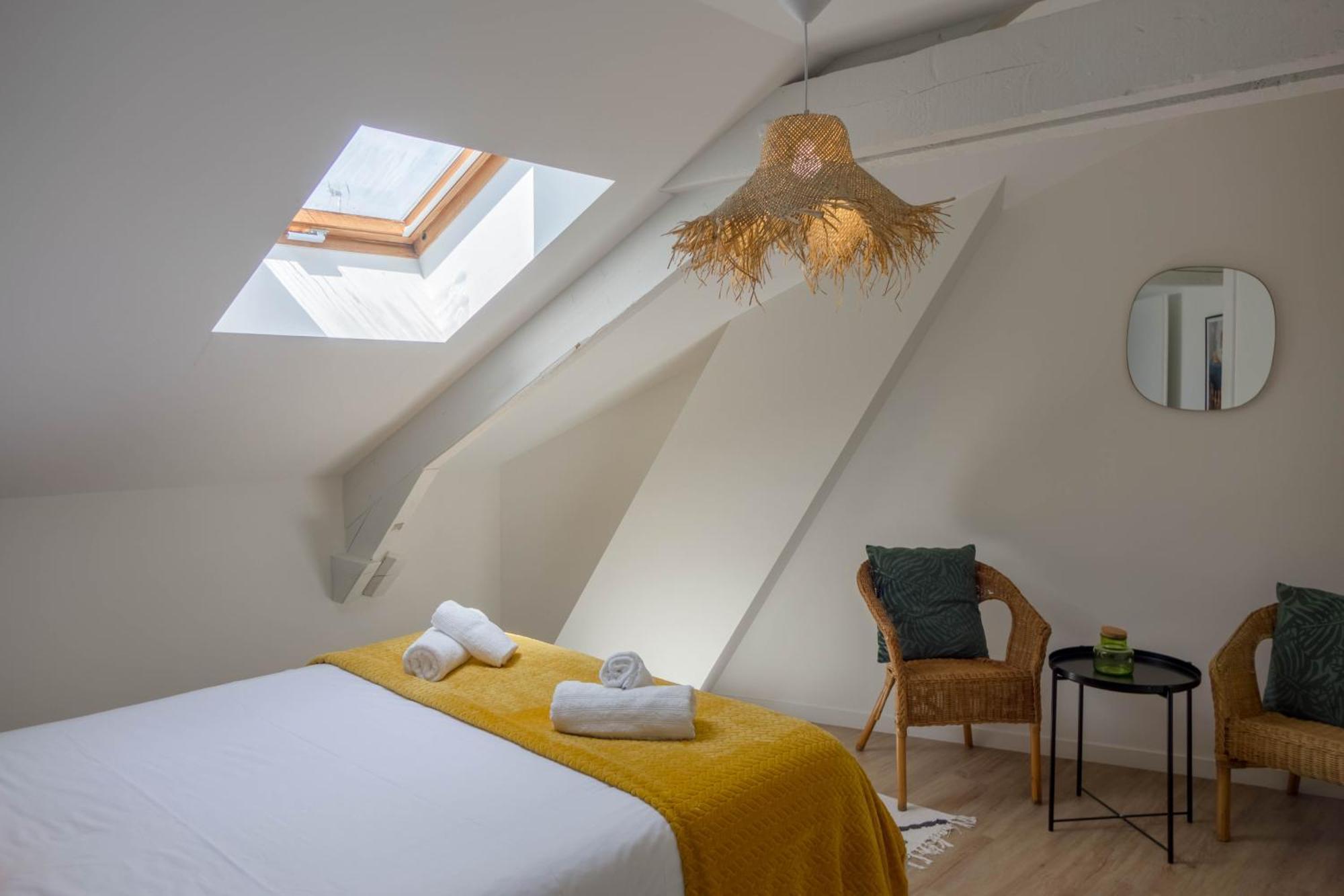 - Maison De De Gamme Au Calme - 4 Avec Garage - Proche De Toutes Les Commodites - La Maison D'a Cote