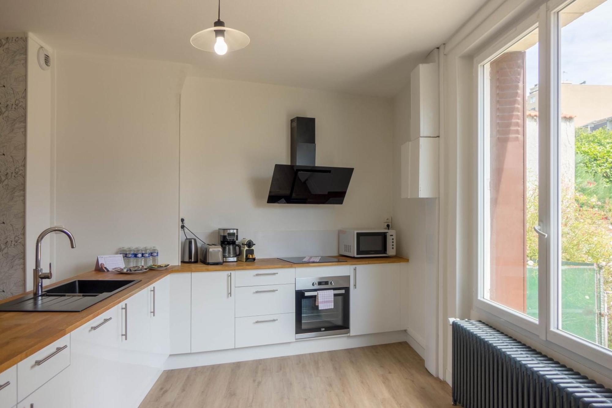 - Maison De De Gamme Au Calme - 4 Avec Garage - Proche De Toutes Les Commodites - La Maison D'a Cote