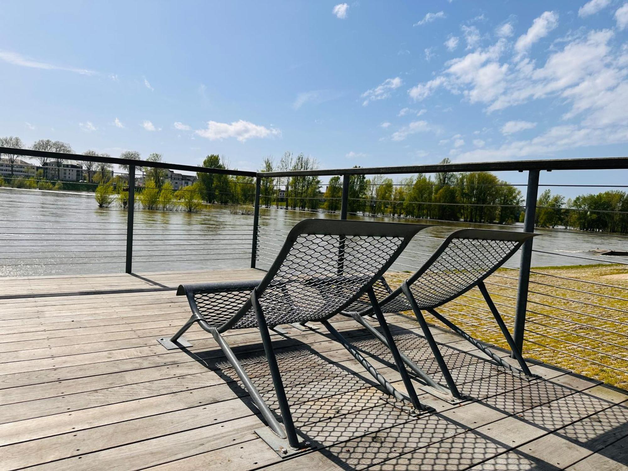 - Maison De De Gamme Au Calme - 4 Avec Garage - Proche De Toutes Les Commodites - La Maison D'a Cote Holiday home Orleans